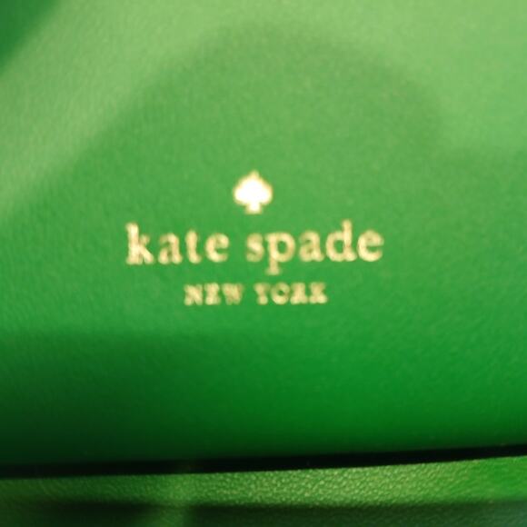 NWT - Kate Spade Staci Saffiano Leather Phone Wallet Wristlet in Green - Picture 13 of 13